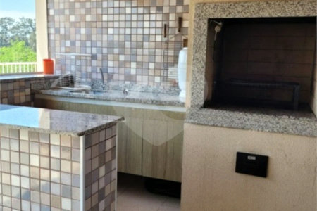 Casa à venda com 3 quartos, sendo 1 suíte, no condomínio Terrara, São Paulo - SP