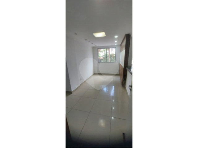 Apartamento à venda com 2 quartos em Parque Novo Mundo, São Paulo, SP