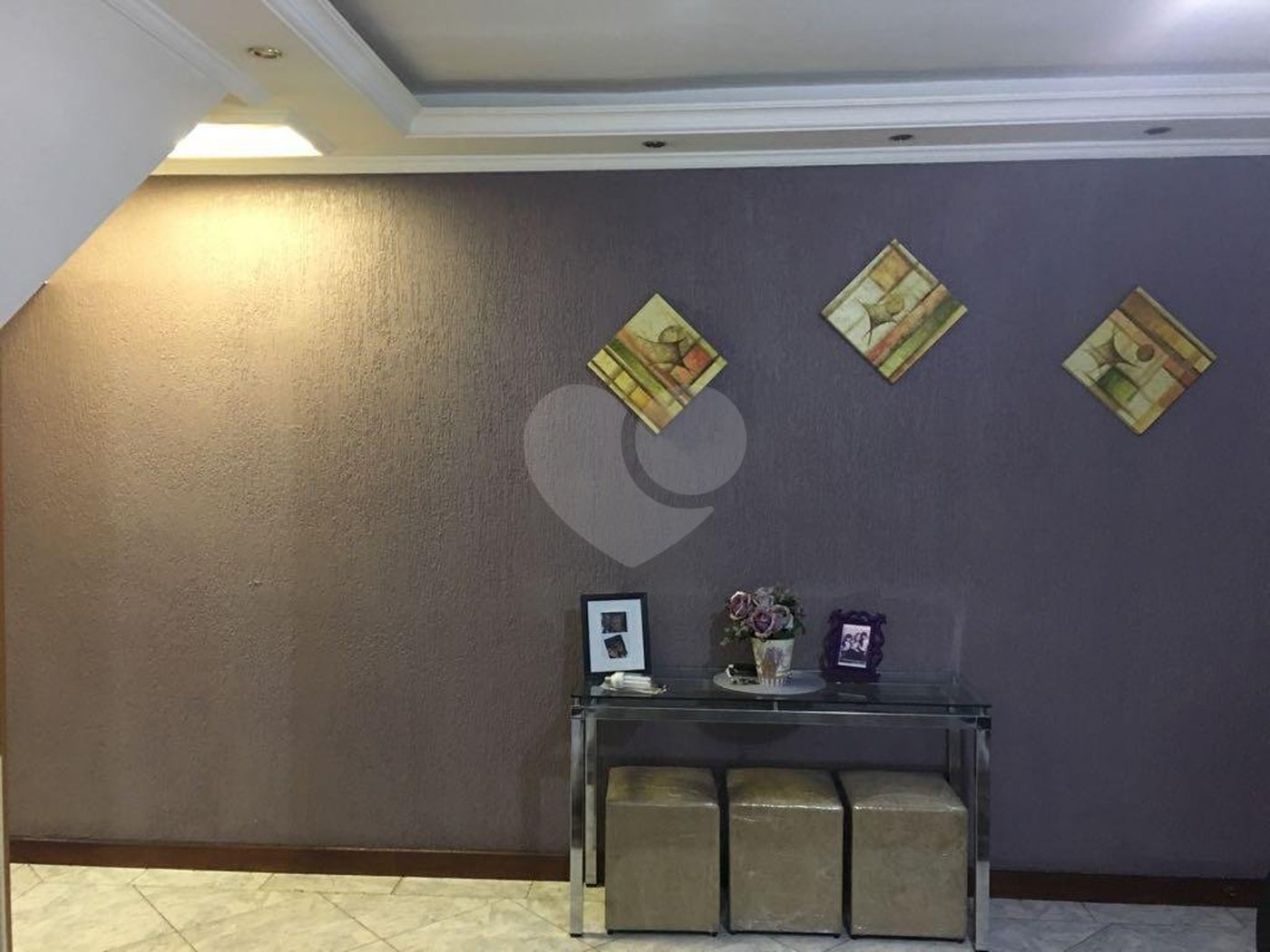 Casa à venda com 3 quartos, sendo 1 suíte, no condomínio Sobrado, São Paulo - SP