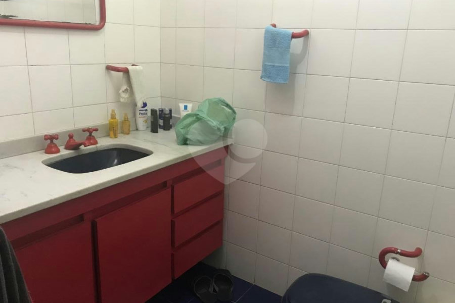 Sobrado à venda com 3 suítes em Santana, São Paulo, SP