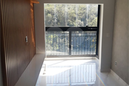 Apartamento à venda com 3 quartos, sendo 1 suíte, em Vila Domingues, Votorantim, SP