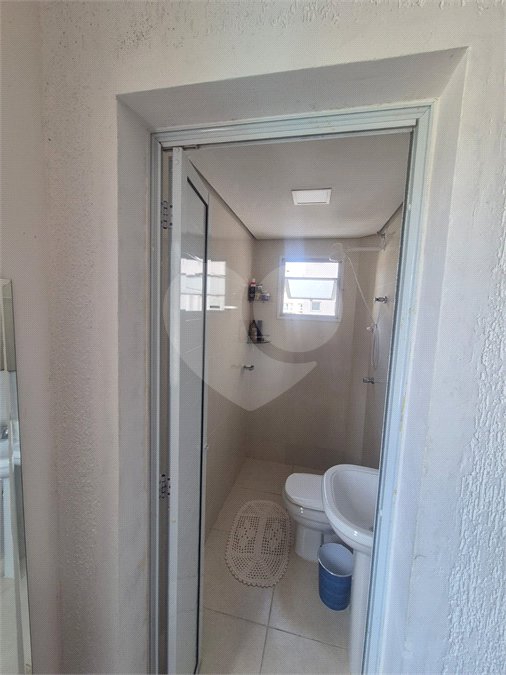 Apartamento à venda com 3 quartos, sendo 1 suíte,  em Parque Santana, Mogi das Cruzes, SP