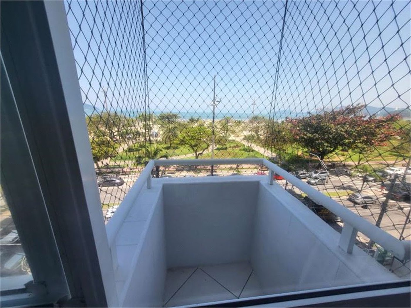 Apartamento Residencial para venda e locação, Gonzaga, Santos - AP0192.