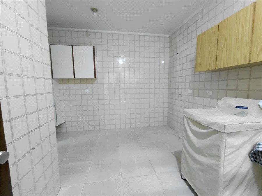Sobrado à venda com 3 quartos em Vila Romana, São Paulo, SP