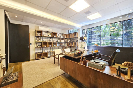 Sobrado à venda ou para alugar com 1 quarto em Campo Belo, São Paulo, SP