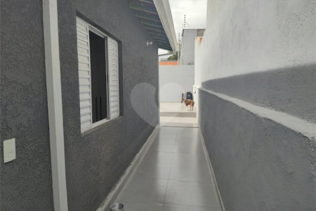 Casa Térrea à venda com 2 quartos, sendo 1 suíte,  em Atibaia Jardim, Atibaia, SP