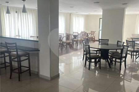Apartamento à venda com 3 quartos, sendo 1 suíte, em Vila Monte Alegre, São Paulo, SP