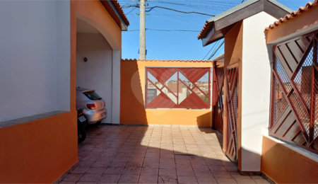 Casa à venda com 3 quartos, sendo 1 suíte,  em Jardim Casa Grande, Itapetininga, SP