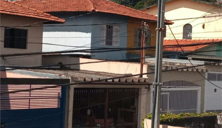 Casa à venda com 3 quartos, sendo 1 suíte,  em Jardim Pirajussara, São Paulo, SP