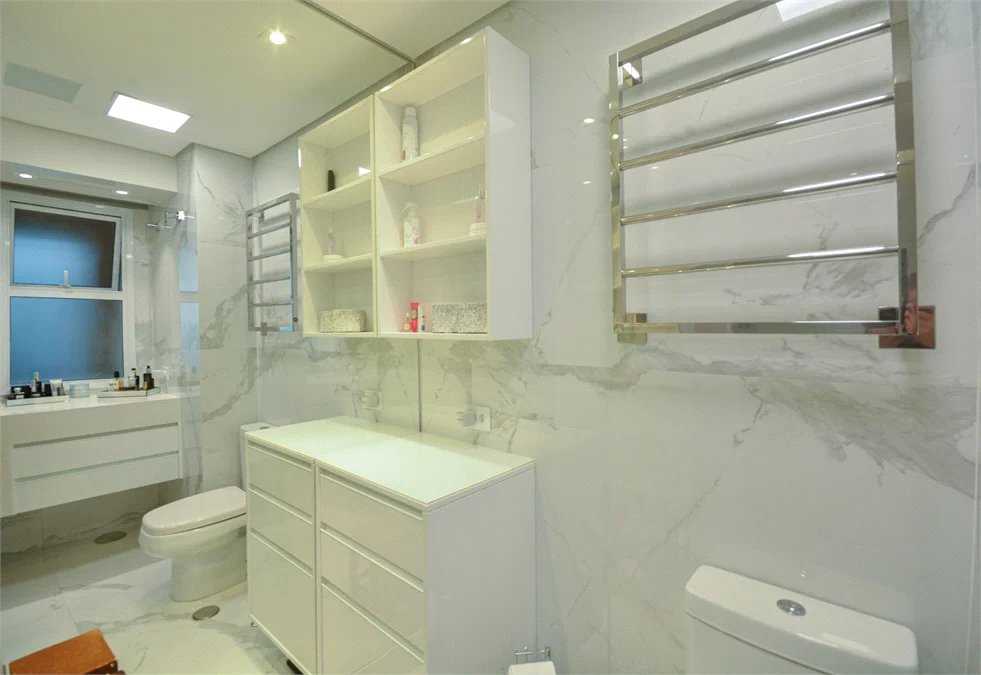 Apartamento à venda com 3 suítes em Jardim Fonte do Morumbi, São Paulo, SP