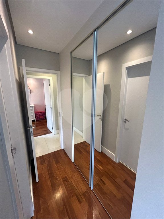 Apartamento à venda com 2 suítes em Parque Reboucas, São Paulo, SP