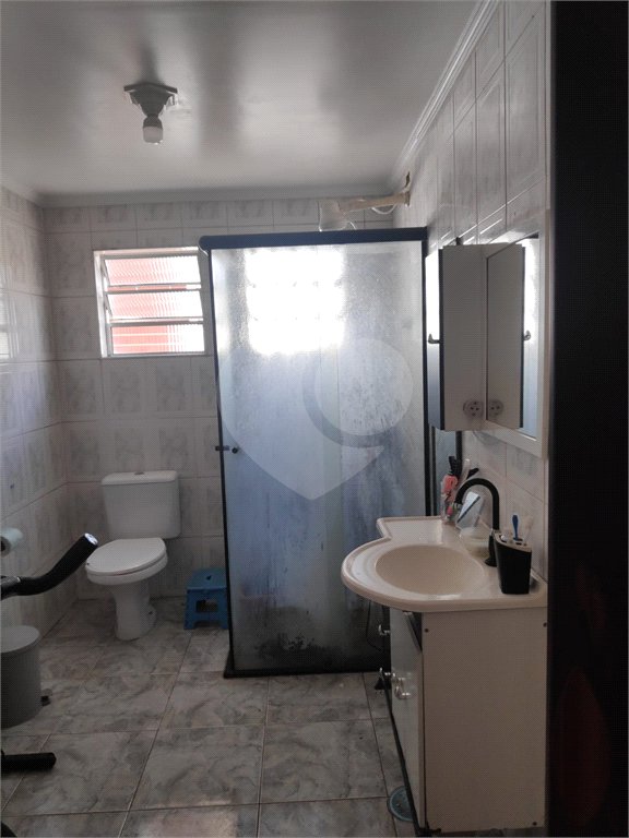 Casa à venda com 3 quartos, sendo 1 suíte, em Vila Nivi, São Paulo, SP
