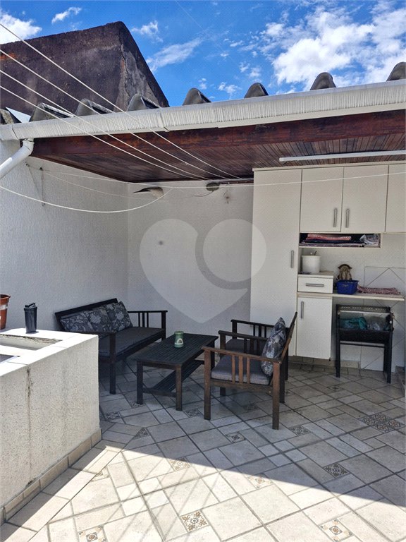 Sobrado à venda com 3 quartos, sendo 1 suíte, em Jardim Caravelas, São Paulo, SP