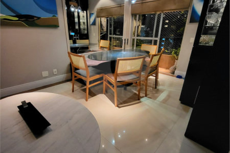 Apartamento à venda com 2 quartos, sendo 1 suíte, em Itaim Bibi, São Paulo, SP