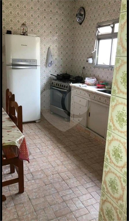 Casa à venda com 2 suítes em Vila Galvão, Guarulhos, SP