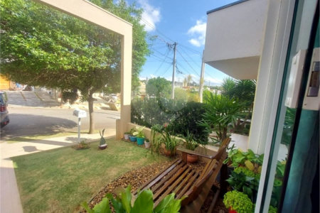 Casa à venda com 3 quartos, sendo 1 suíte,  no condomínio Golden Park Residence II, Sorocaba - SP