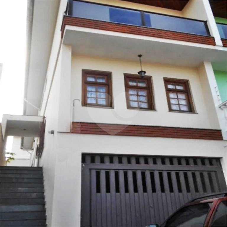 Sobrado à venda com 3 quartos, sendo 1 suíte,  em Santa Terezinha, São Paulo, SP