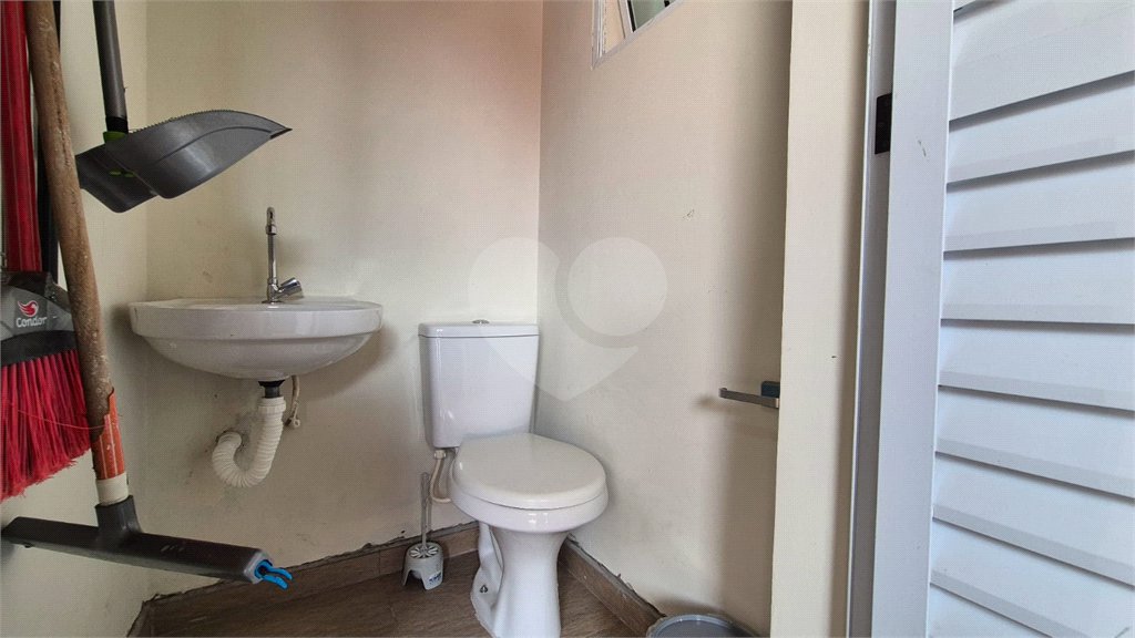Casa à venda com 2 quartos no condomínio Residencial Estoril, Sorocaba - SP