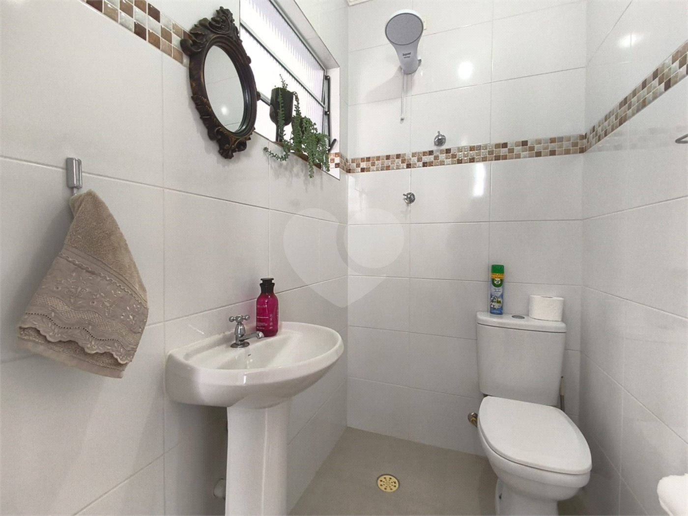 Sobrado à venda com 4 quartos, sendo 1 suíte,  em Vila Aurora (zona Norte), São Paulo, SP