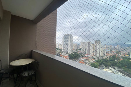 Apartamento à venda com 3 quartos, sendo 1 suíte, em Santana, São Paulo, SP