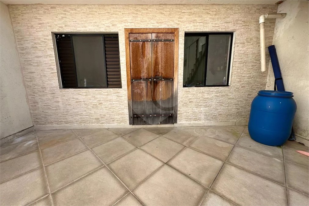 Sobrado à venda com 4 quartos, sendo 2 suítes, em Vila Ipojuca, São Paulo, SP