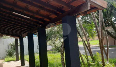 Casa à venda com 4 quartos, sendo 2 suítes,  em Cidade Jardim, Araraquara, SP