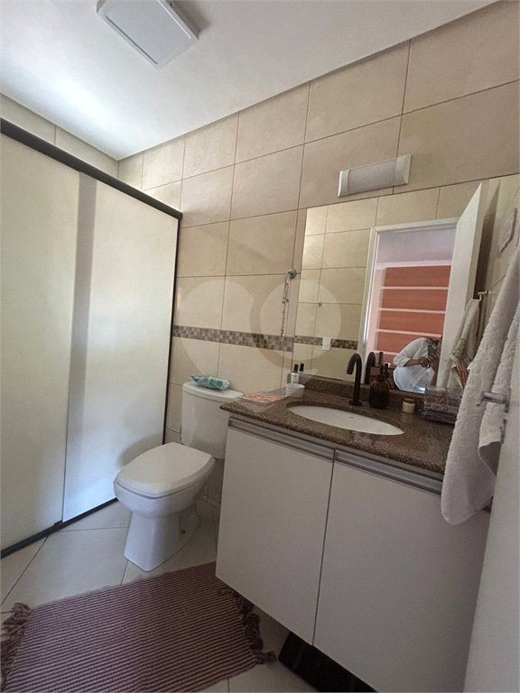 Casa à venda com 3 quartos, sendo 1 suíte, no condomínio Vila das Cores, São Paulo - SP