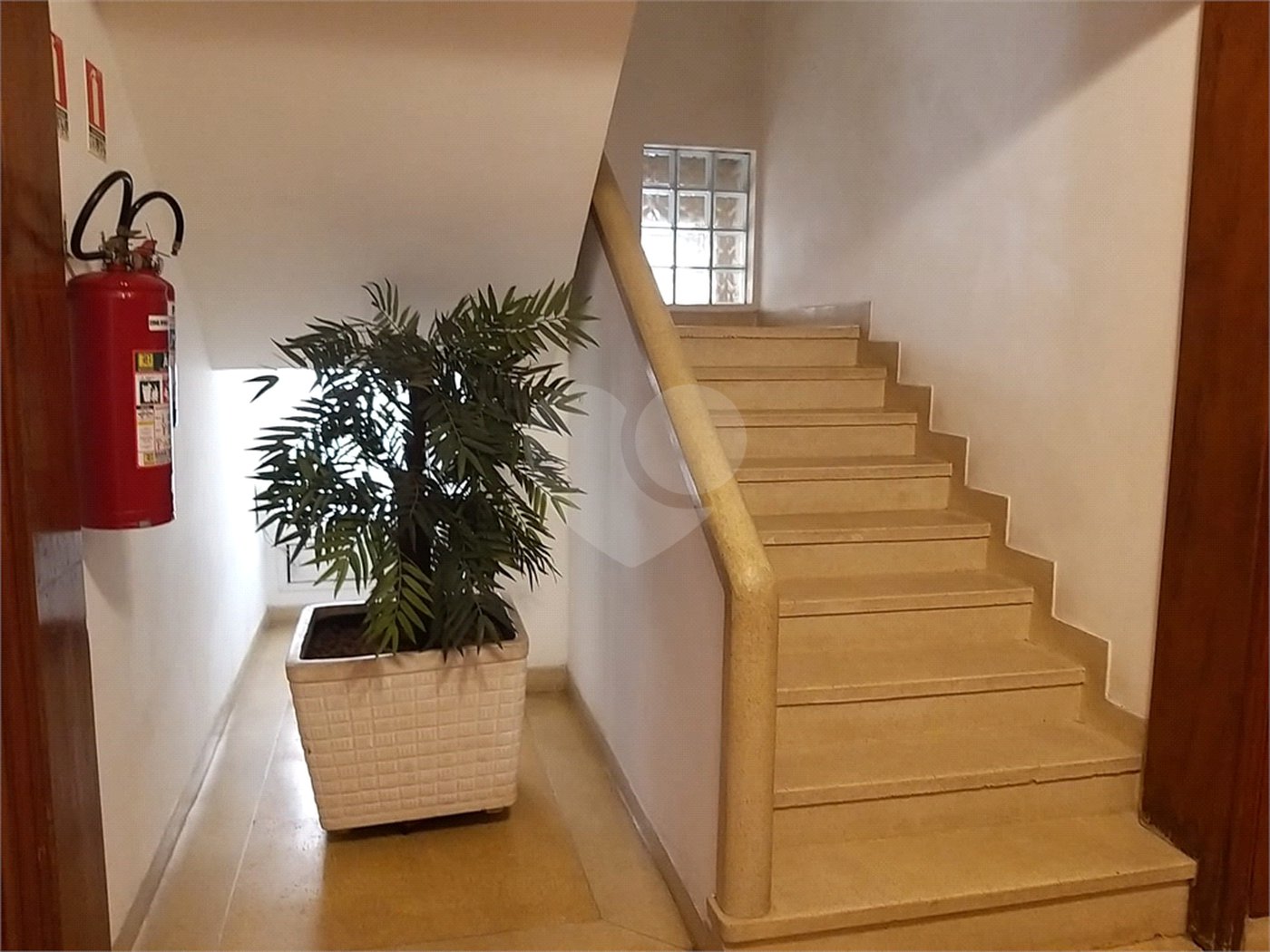 Apartamento à venda com 2 quartos, sendo 1 suíte, em Higienópolis, São Paulo, SP