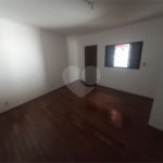 Casa térrea para venda ou locação no Parque Estancia Suíça.