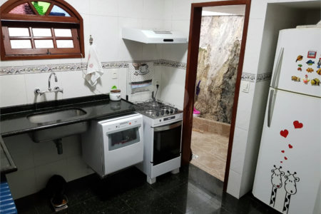 Casa de Vila à venda com 4 quartos, sendo 3 suítes,  em Tijuca, Rio de Janeiro, RJ