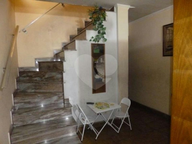 Sobrado à venda com 3 quartos, sendo 1 suíte,  em Santana, São Paulo, SP