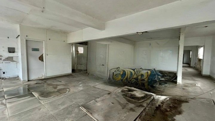 Prédio, 1300 m² - venda por R$ 5.000.000,00 ou aluguel por R$ 62.000,00/mês - Vila Cascatinha - São Vicente/SP