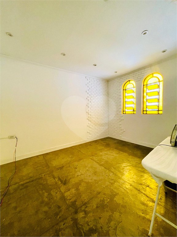 Casa à venda com 12 quartos em Vila Mariana, São Paulo, SP