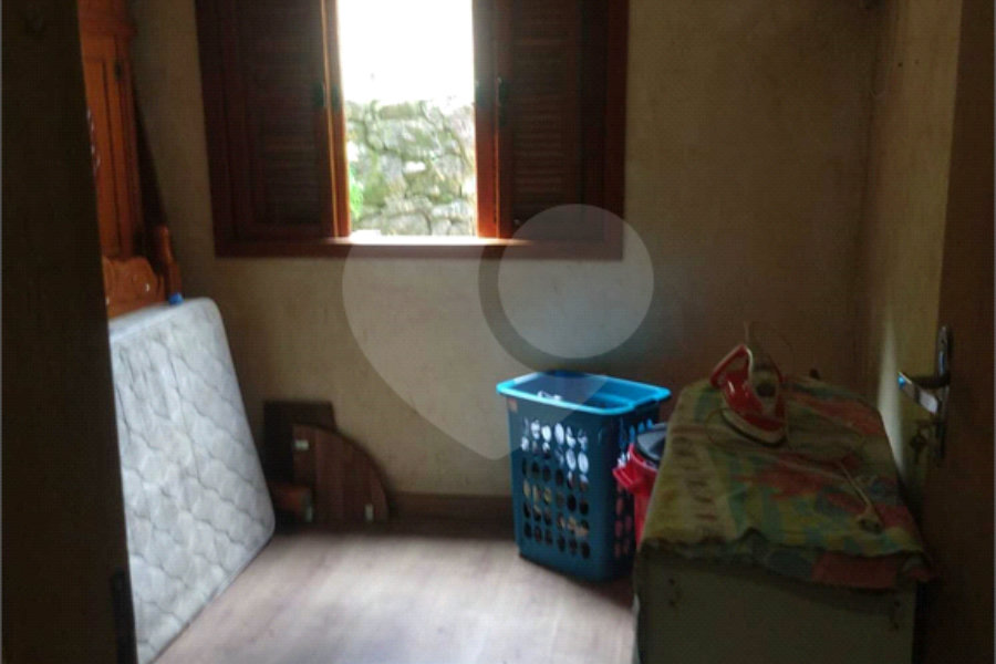 Casa à venda com 3 quartos, sendo 1 suíte, em Serra da Cantareira, Mairiporã, SP