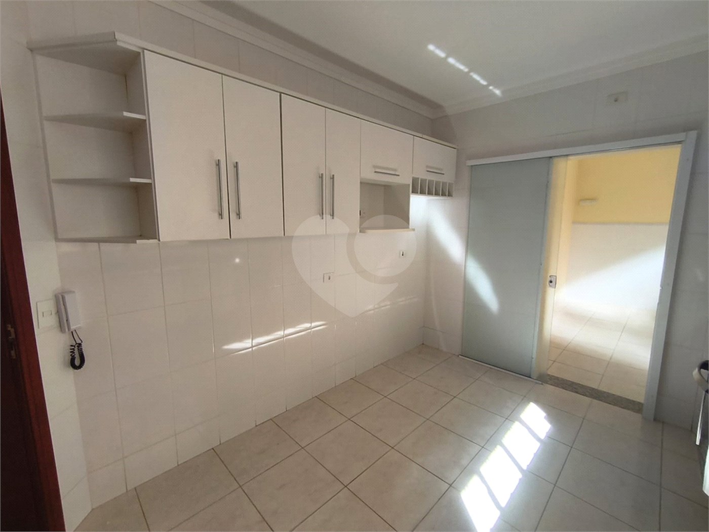 Casa à venda com 5 quartos, sendo 1 suíte,  em Jardim Colombo, Itapetininga, SP