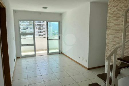Cobertura à venda com 2 quartos, sendo 1 suíte, em Recreio dos Bandeirantes, Rio de Janeiro, RJ
