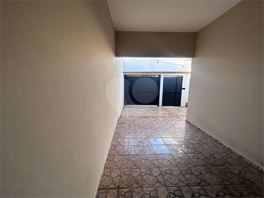 Casa à venda com 3 quartos em Residencial Donato Flores, Tatuí, SP
