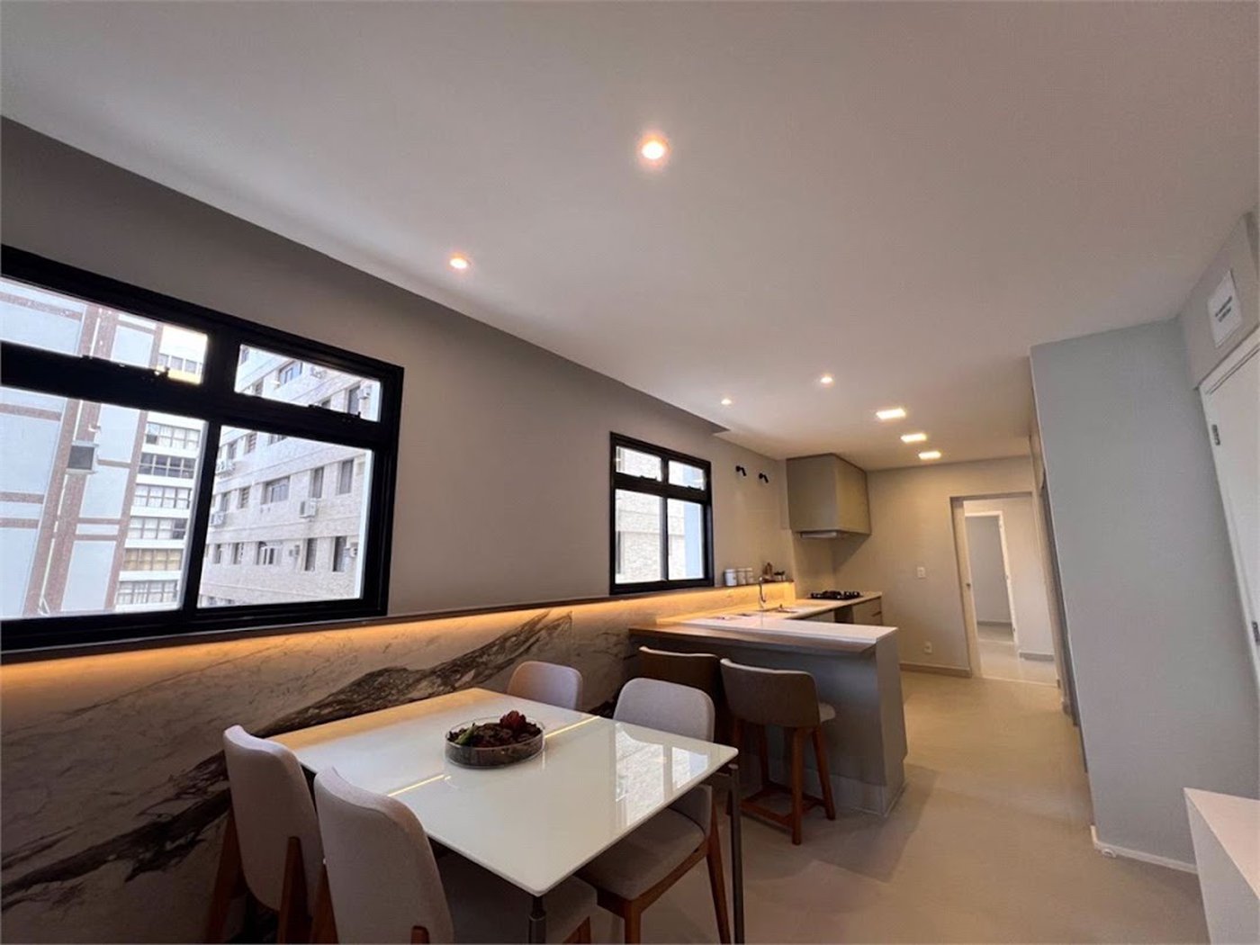 Apartamento com 4 dormitórios à venda, 295 m² por R$ 3.200.000,00 - Boqueirão - Santos/SP