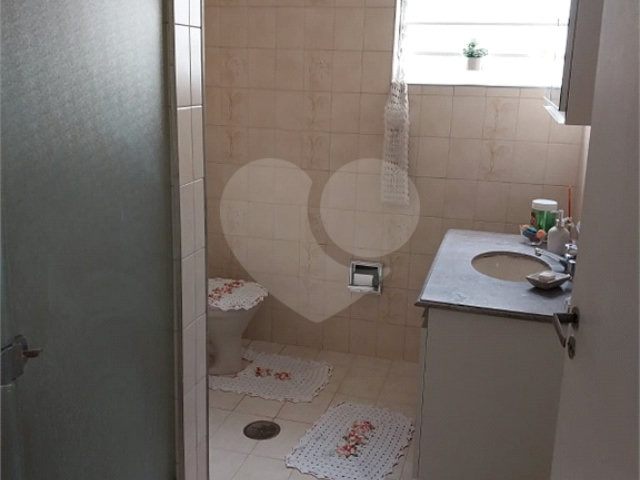 Sobrado à venda com 2 quartos em Tremembé, São Paulo, SP