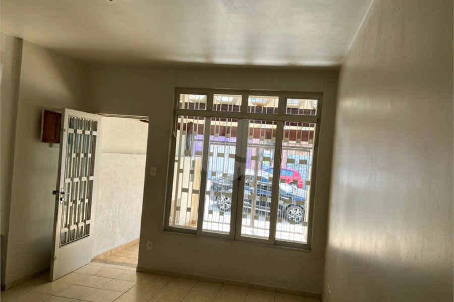 Sobrado à venda com 4 quartos em Santana, São Paulo, SP