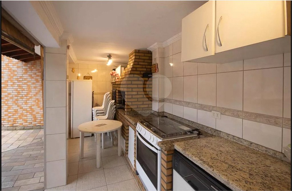 Casa à venda com 5 quartos, sendo 4 suítes, em Vila Maria Alta, São Paulo, SP