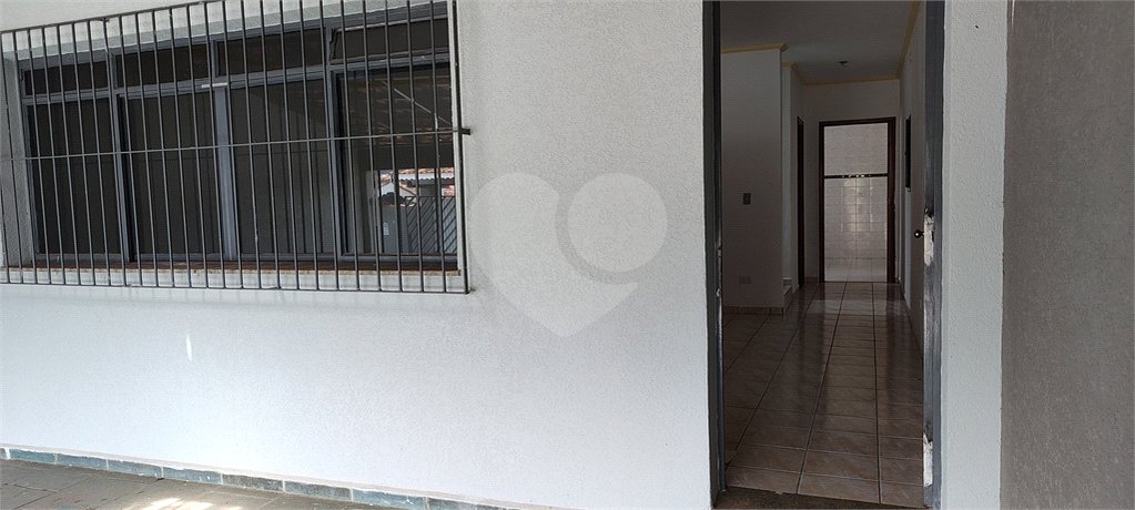 Sobrado à venda com 3 quartos, sendo 1 suíte, em Ressaca, Atibaia, SP
