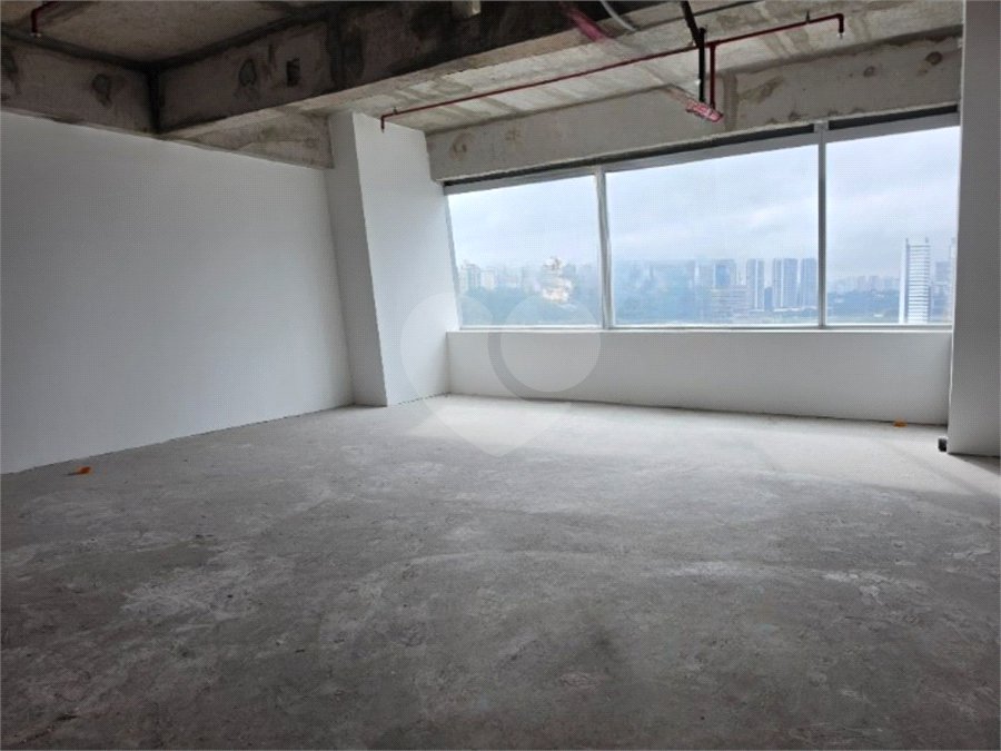 Sala para alugar em Várzea de Baixo, São Paulo, SP