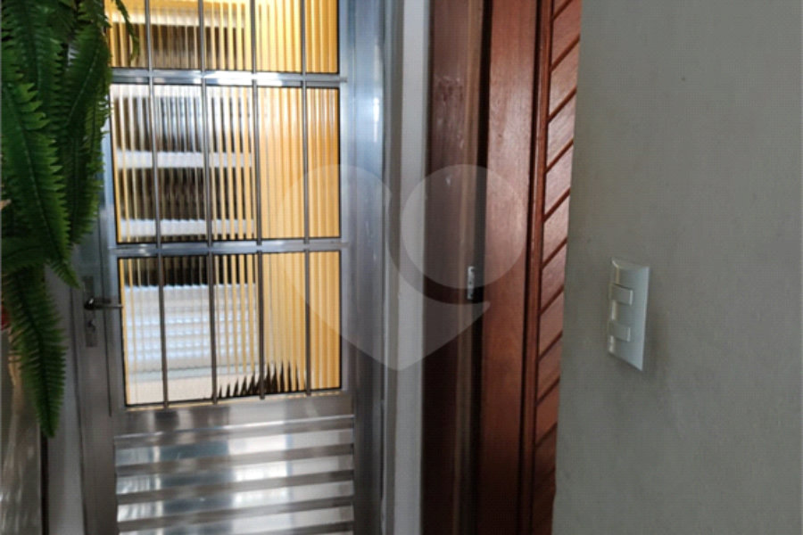 Sobrado à venda com 2 quartos no Brasilândia, São Paulo, SP