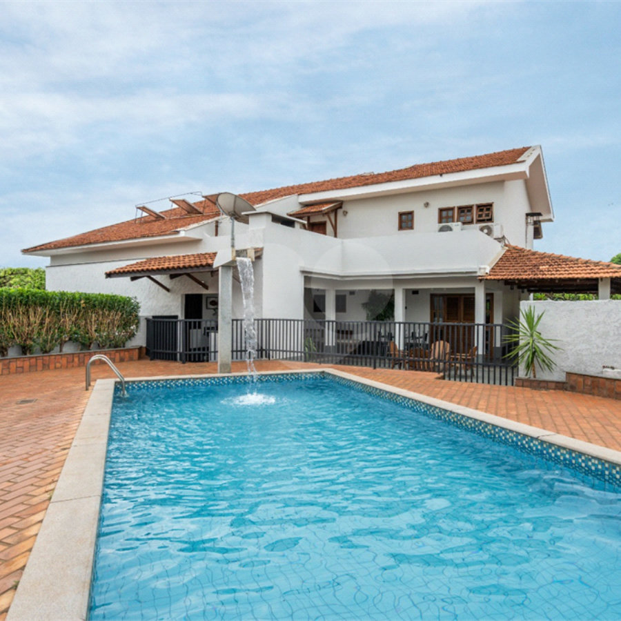 Casa à venda ou para alugar com 4 suítes no Centro, Três Lagoas, MS