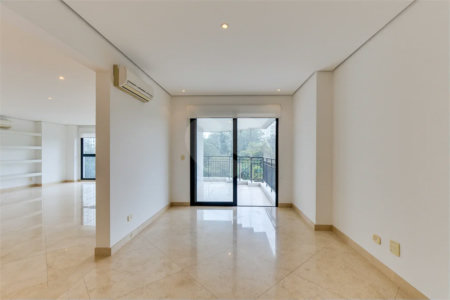 Apartamento à venda ou para alugar com 4 suítes em Alto da Boa Vista, São Paulo, SP