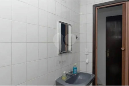 Casa Térrea à venda com 4 quartos, sendo 1 suíte,  em Vila Mazzei, São Paulo, SP