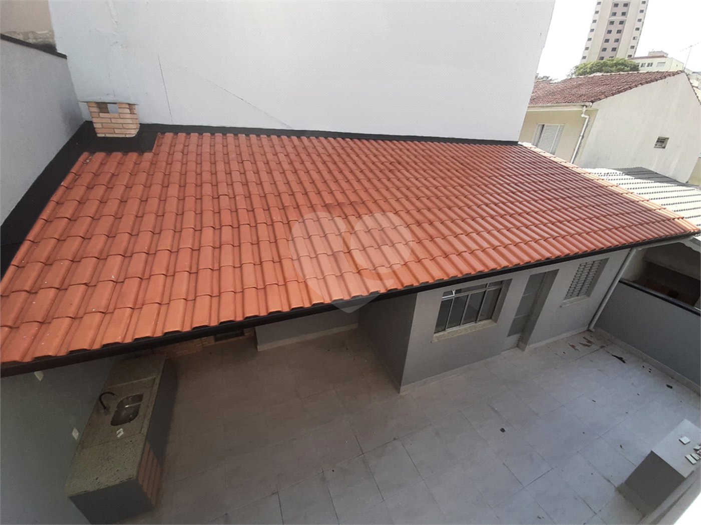 Sobrado à venda com 4 quartos, sendo 3 suítes, em Vila Paulicéia, São Paulo, SP