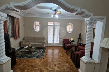 Casa à venda com 4 quartos em Grajaú, Rio de Janeiro, RJ