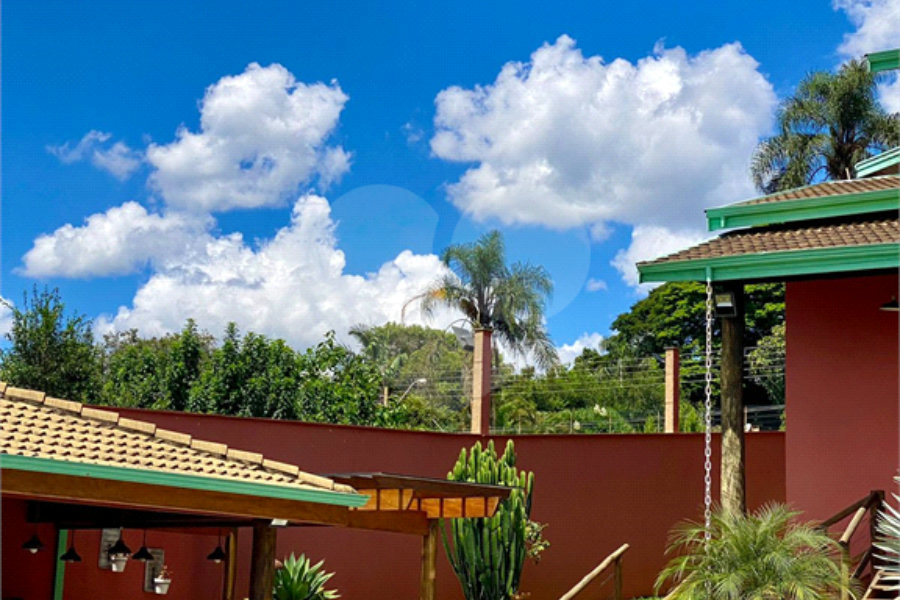 Casa à venda com 3 suítes no condomínio Chacarás Bela Vista, Mairiporã - SP